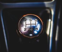 Comment choisir et entretenir une boite de vitesse manuelle d'occasion de qualité